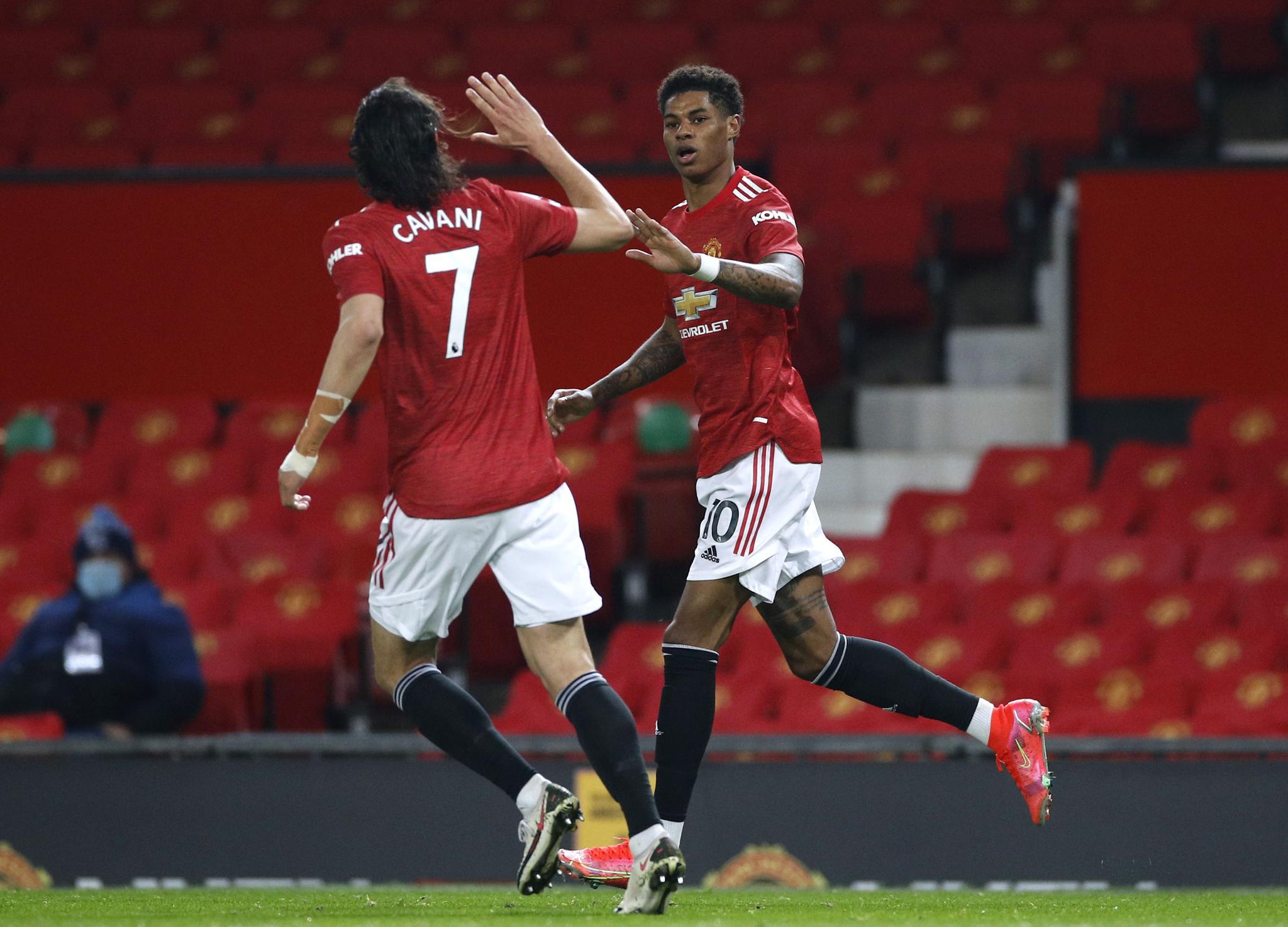 他的返回葡 他的返回葡